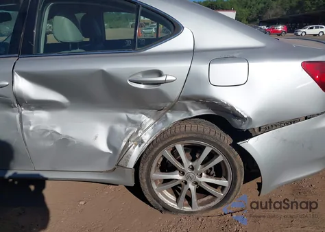 2006 Lexus Is 250 z USA, uszkodzony, nr VIN JTHBK262265025063